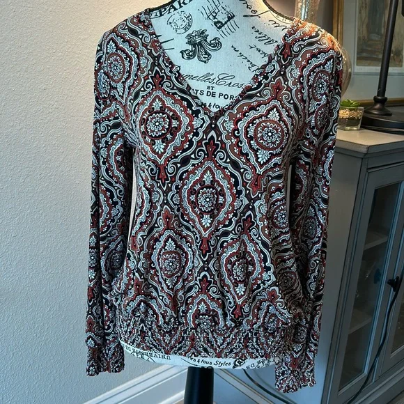 Tommy Hilfiger Women’s Long Sleeve Blouse. Size Small - Picture 1 of 11